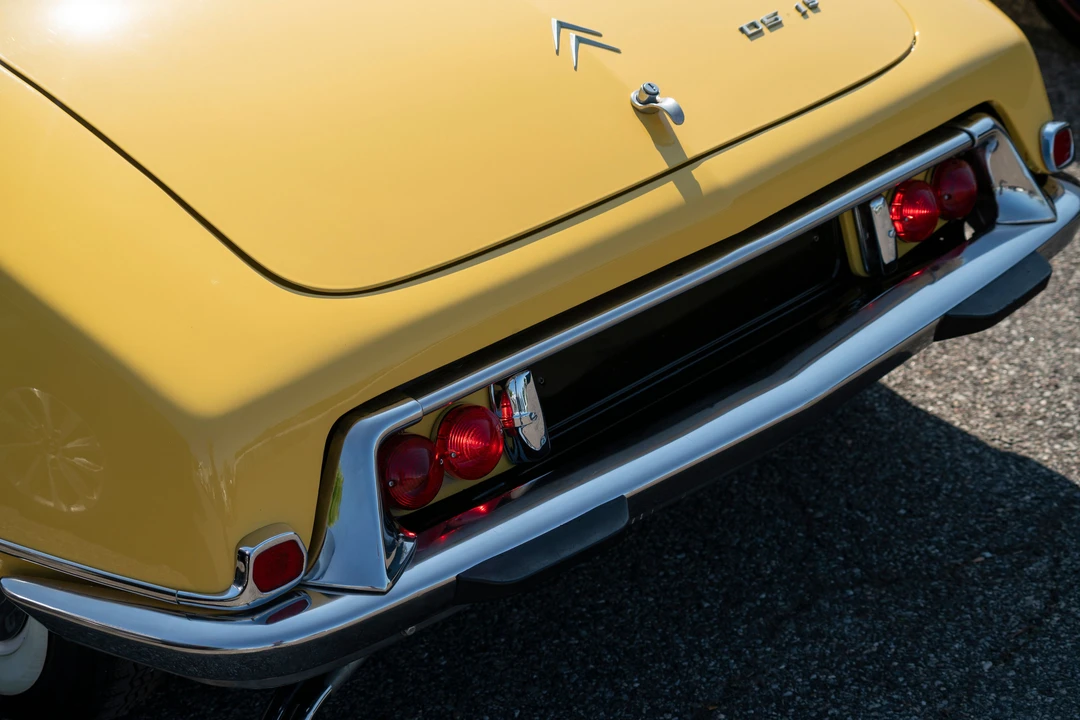 1964 Citroen DS19 - Image 10 of 31