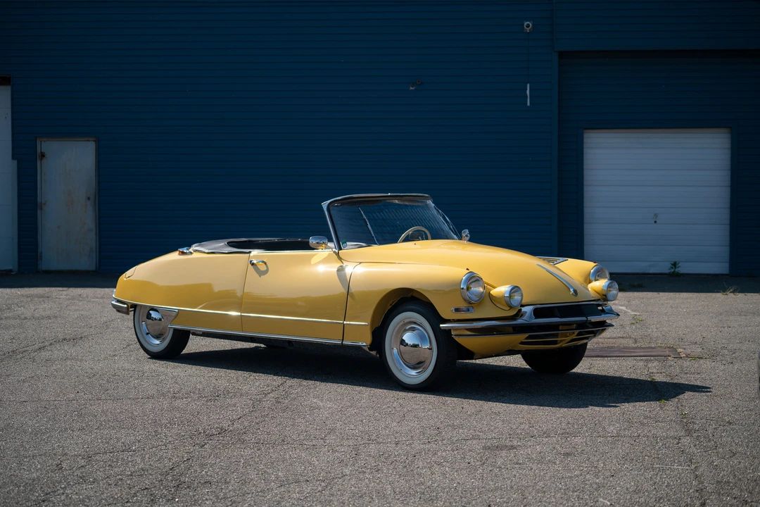 1964 Citroen DS19 - Image 2 of 31