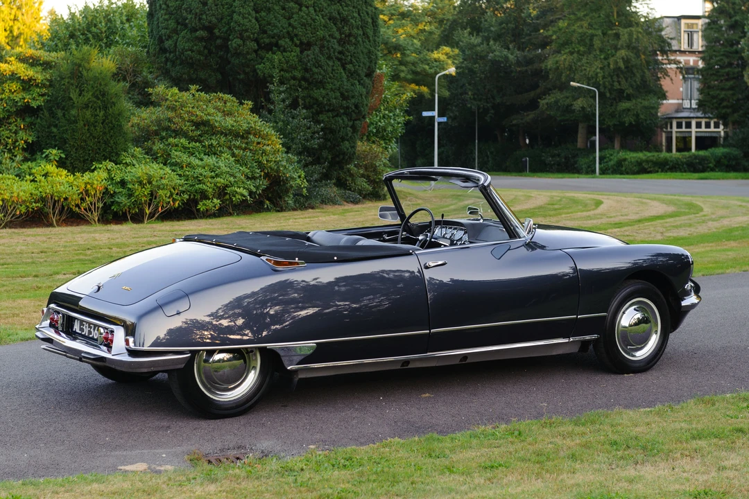 1964 Citroen DS19 - Image 5 of 19
