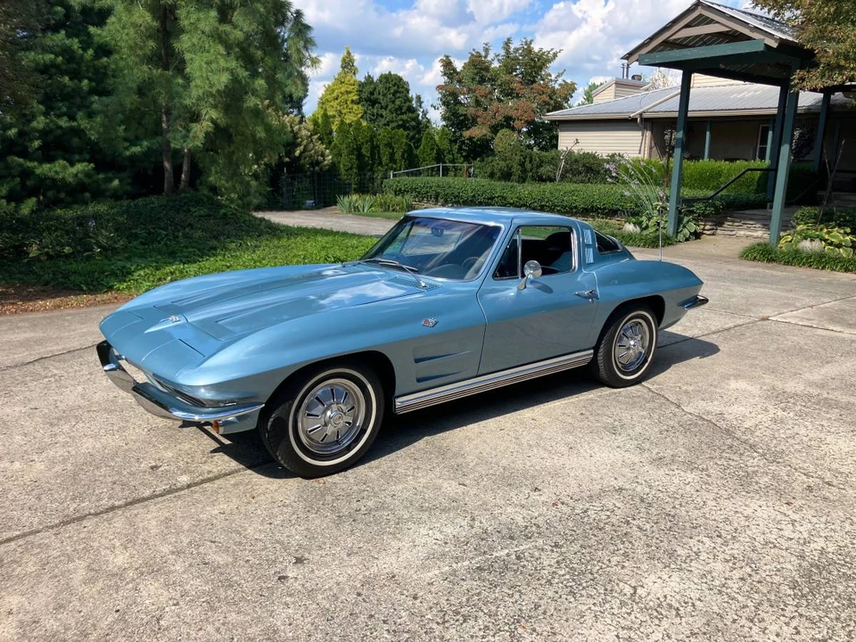 1964 Chevrolet Corvette C2 - Image 10 of 14