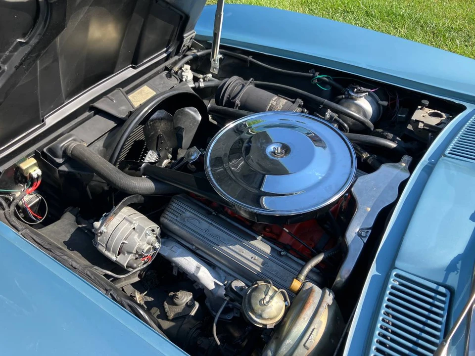 1964 Chevrolet Corvette C2 - Image 9 of 16