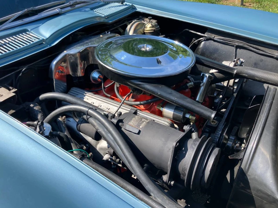 1964 Chevrolet Corvette C2 - Image 10 of 16