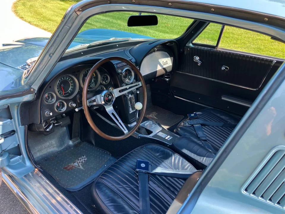 1964 Chevrolet Corvette C2 - Image 15 of 16