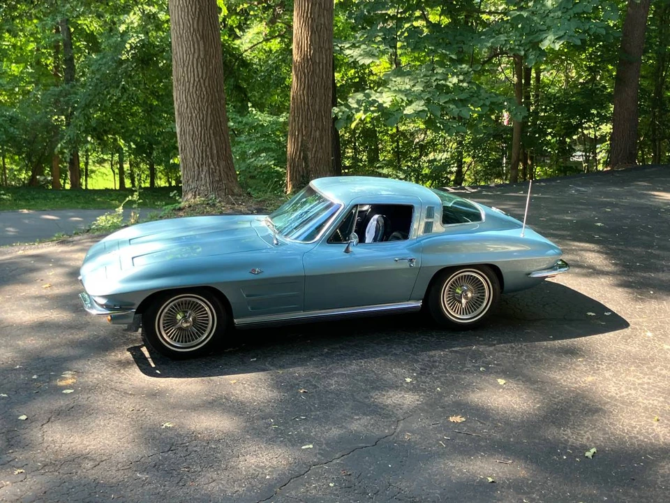 1964 Chevrolet Corvette C2 - Image 11 of 16