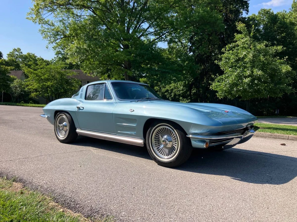 1964 Chevrolet Corvette C2 - Image 2 of 16