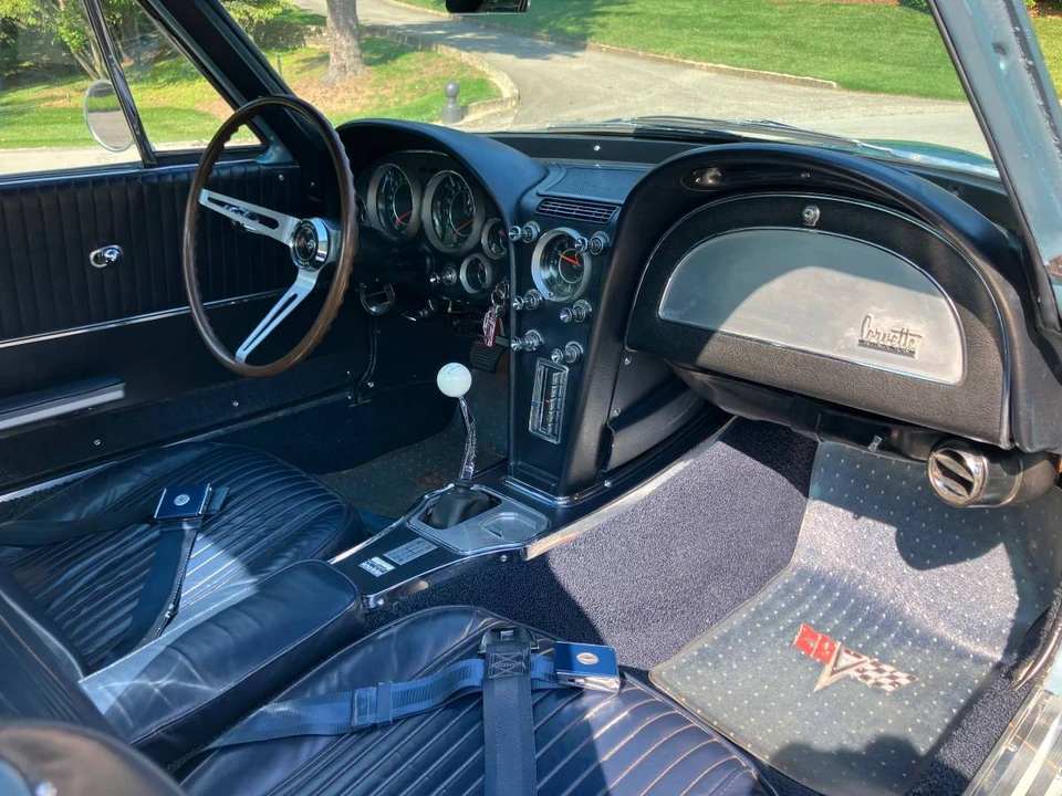 1964 Chevrolet Corvette C2 - Image 14 of 16