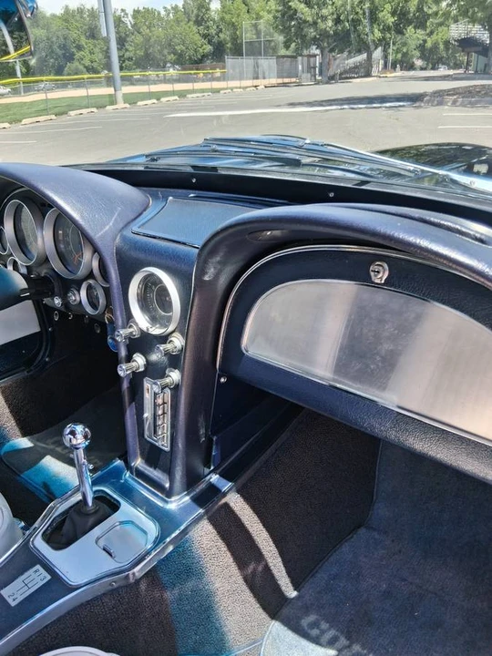 1964 Chevrolet Corvette C2 - Image 9 of 20