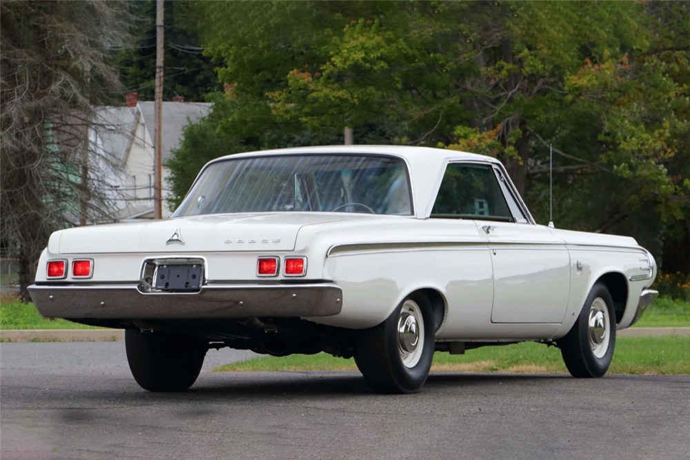 1964 Dodge 330 & 440 & 880 - Image 4 of 5