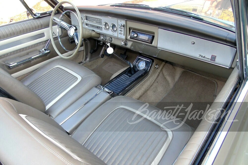 1964 Dodge 330 & 440 & 880 - Image 11 of 13
