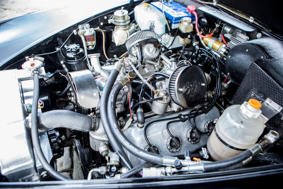 1964 Daimler SP250 - Image 9 of 26
