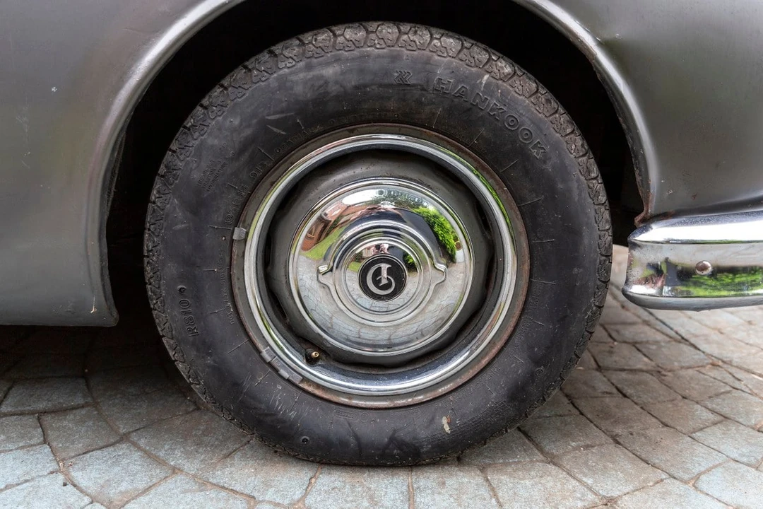 1964 Daimler SP250 - Image 15 of 30
