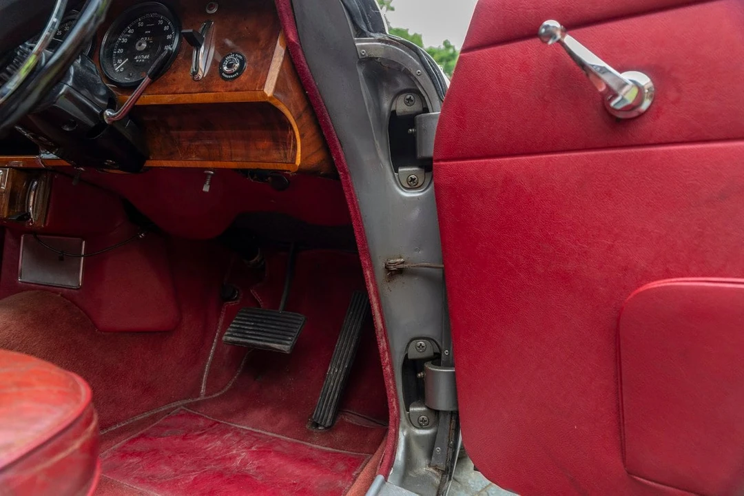 1964 Daimler SP250 - Image 23 of 30