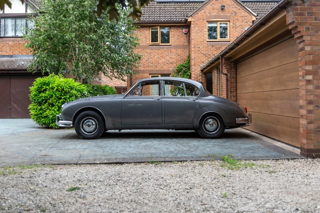 1964 Daimler SP250 - Image 5 of 30