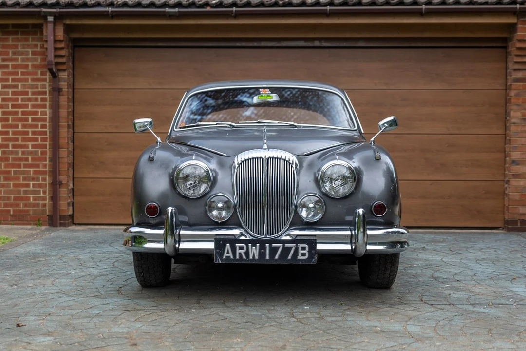 1964 Daimler SP250 - Image 3 of 30