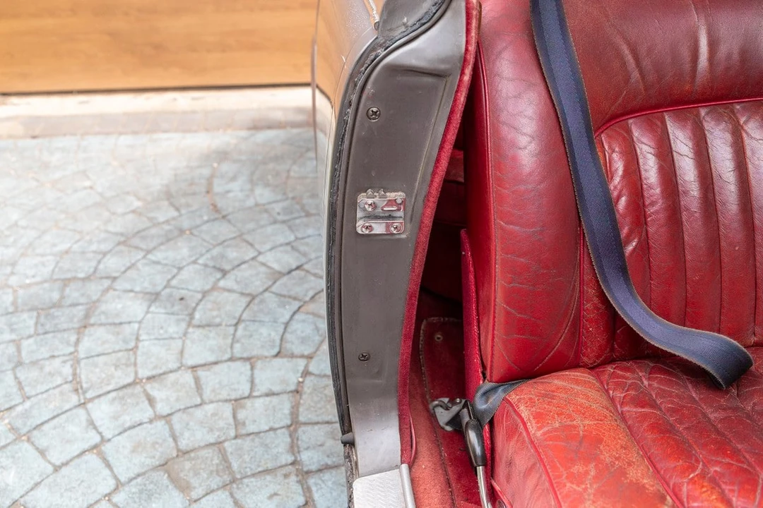 1964 Daimler SP250 - Image 25 of 30