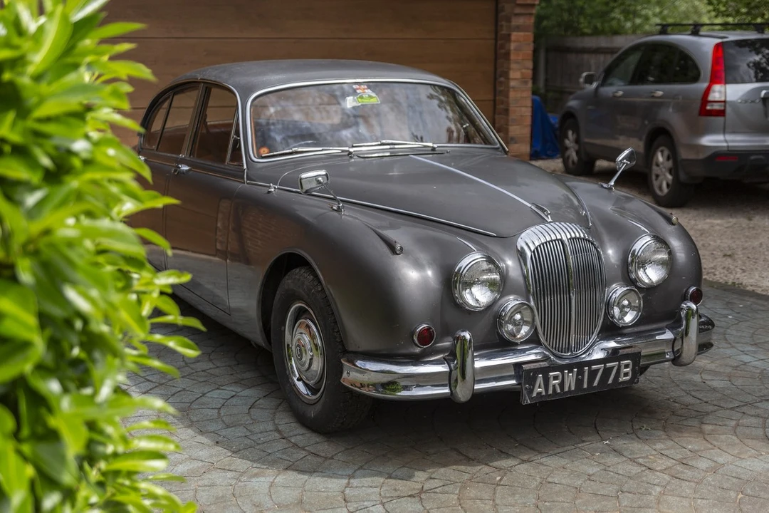 1964 Daimler SP250 - Image 12 of 30