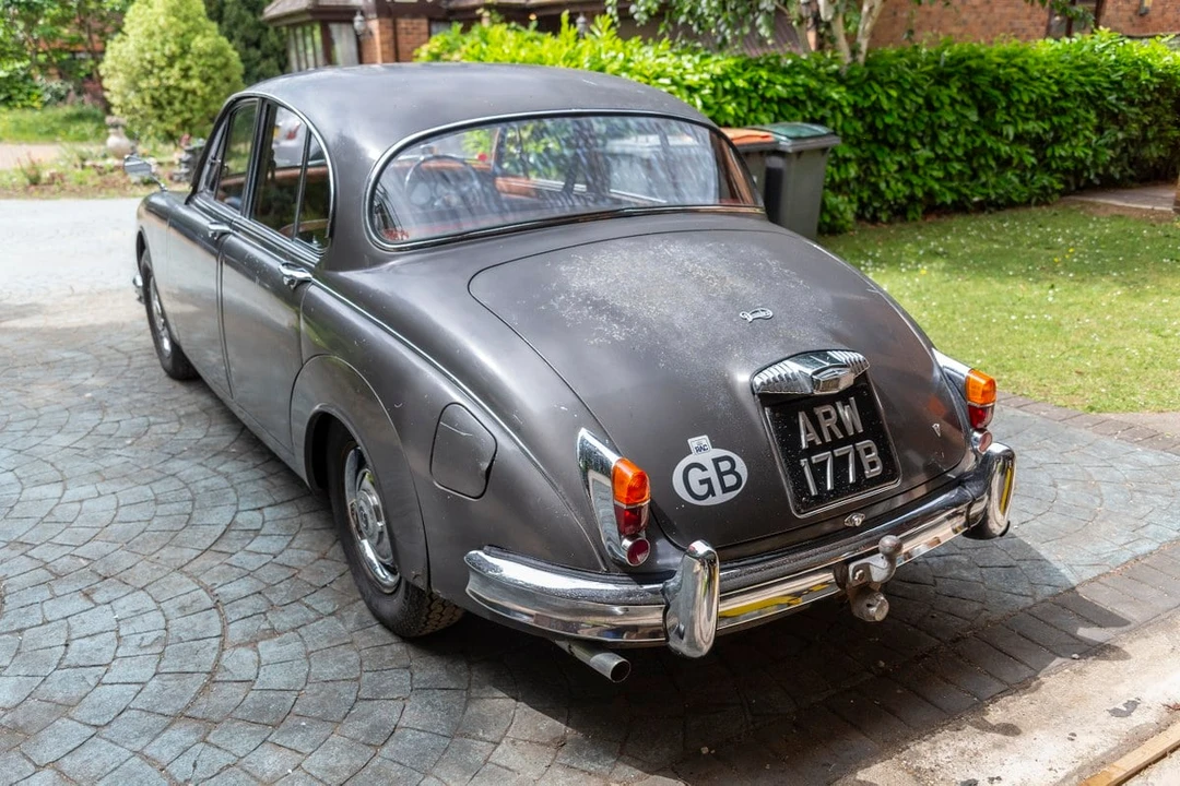 1964 Daimler SP250 - Image 7 of 30