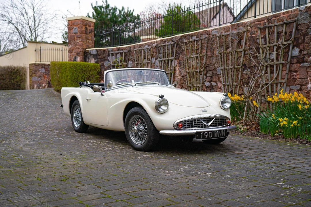 1964 Daimler SP250 - Image 3 of 30
