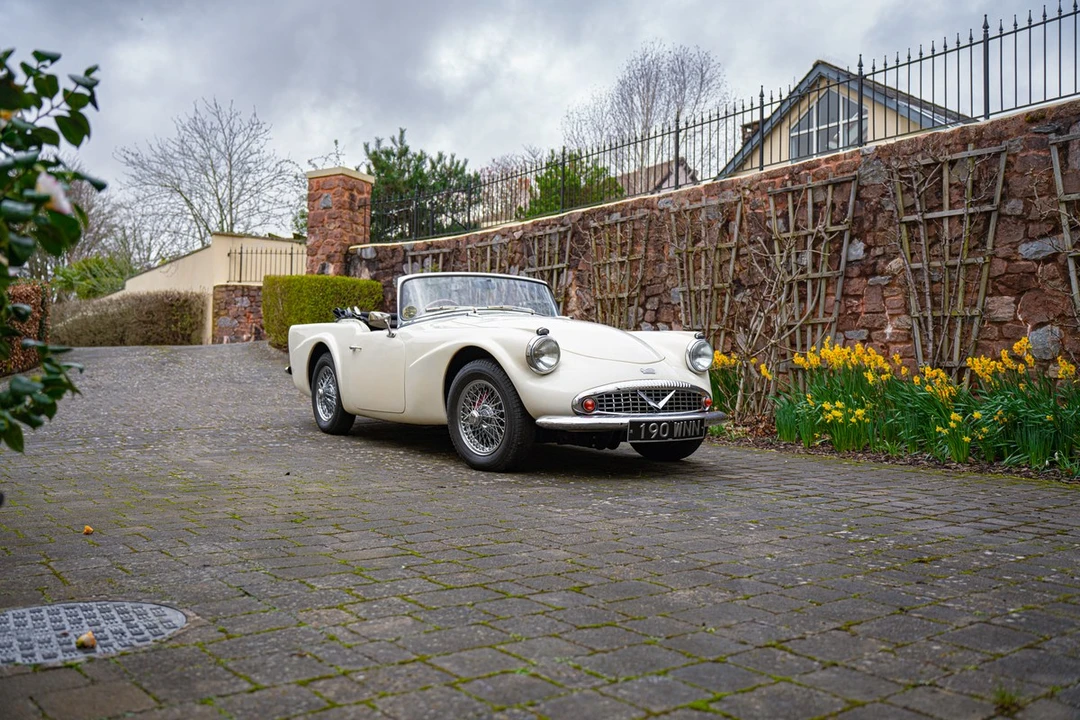 1964 Daimler SP250 - Image 5 of 30