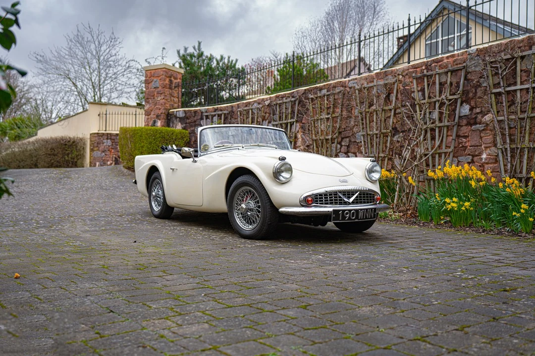 1964 Daimler SP250 - Image 4 of 30
