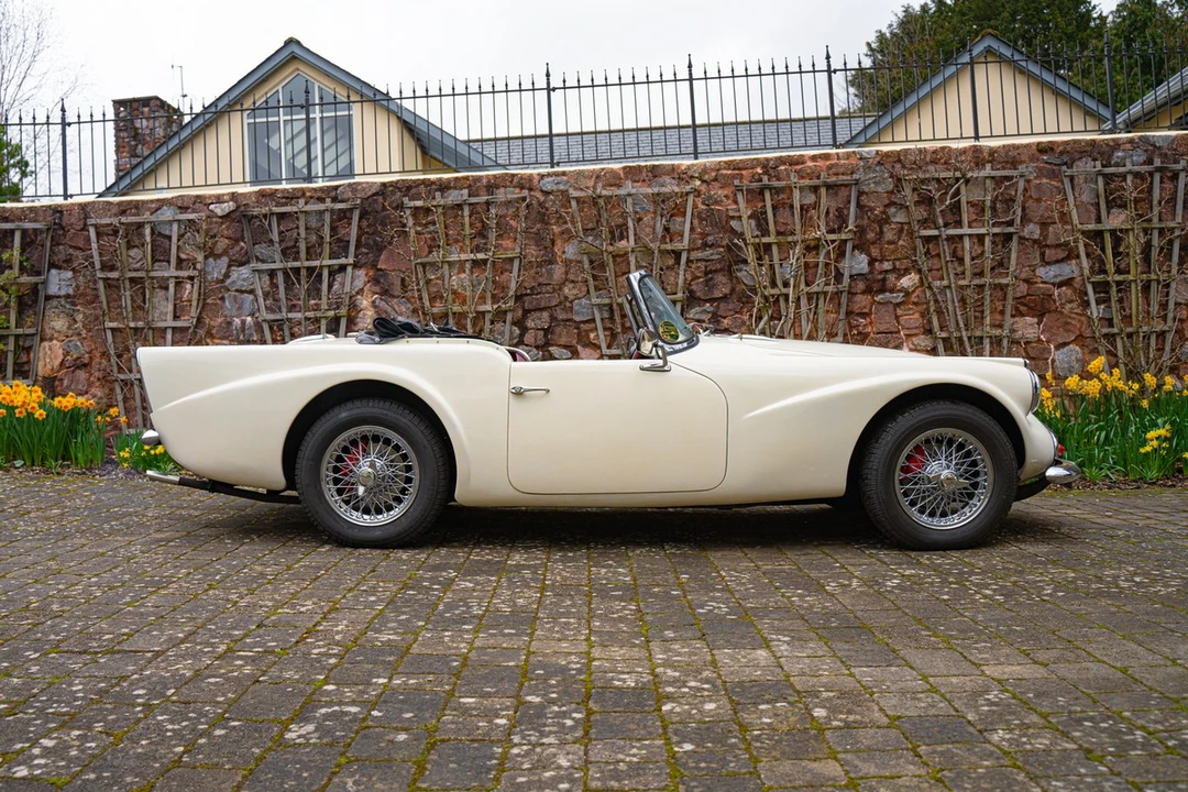 1964 Daimler SP250 - Image 13 of 30