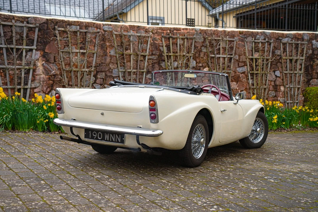 1964 Daimler SP250 - Image 8 of 30