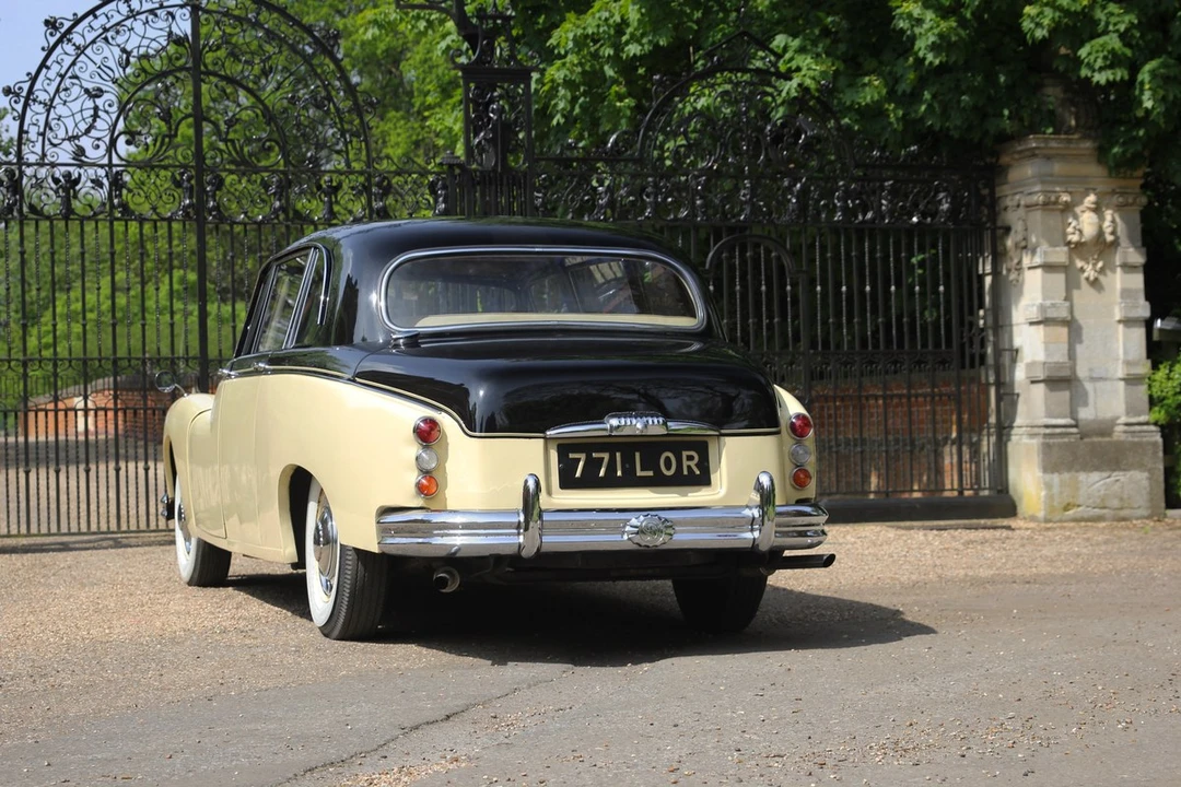 1964 Daimler - Image 27 of 30