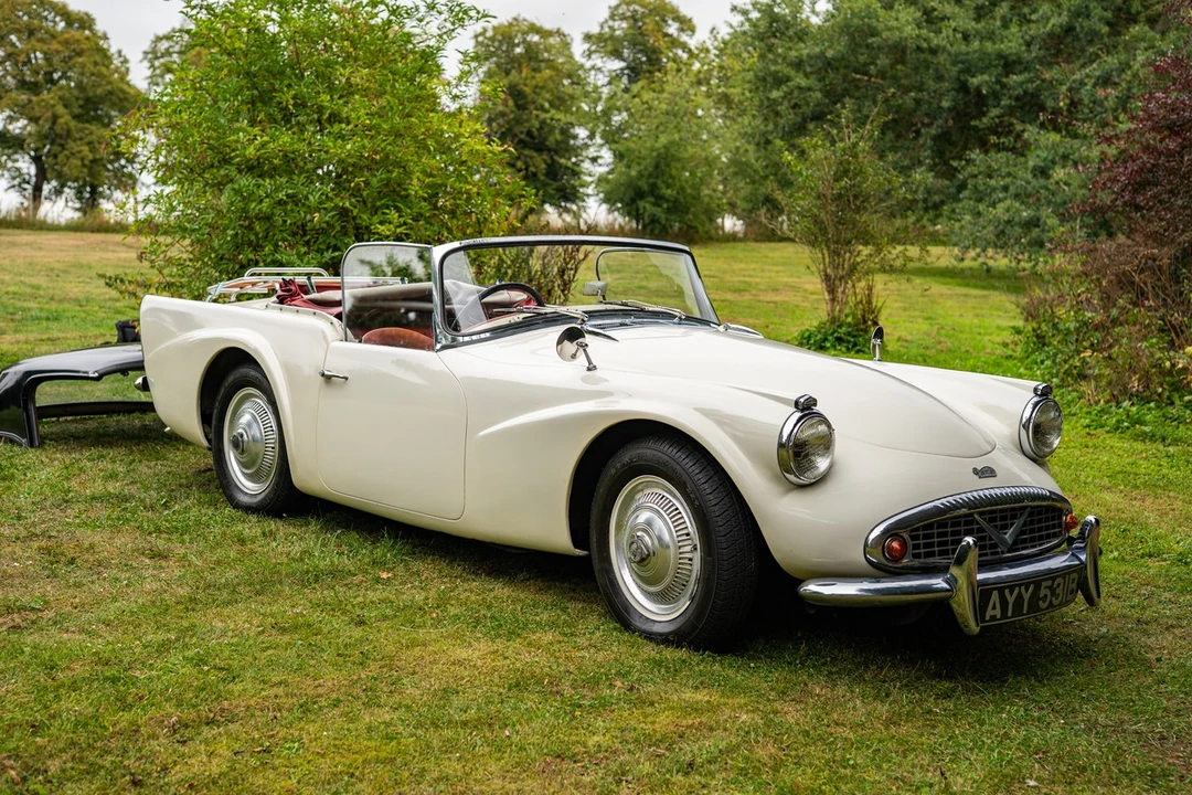1964 Daimler SP250 - Image 7 of 30