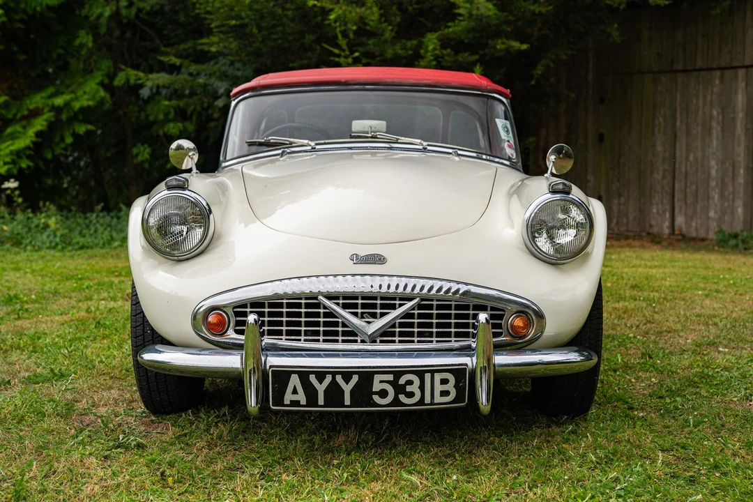 1964 Daimler SP250 - Image 16 of 30