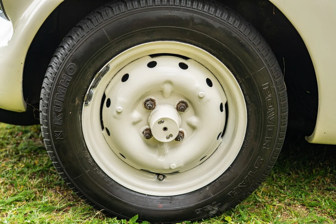 1964 Daimler SP250 - Image 27 of 30