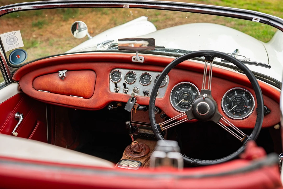 1964 Daimler SP250 - Image 29 of 30