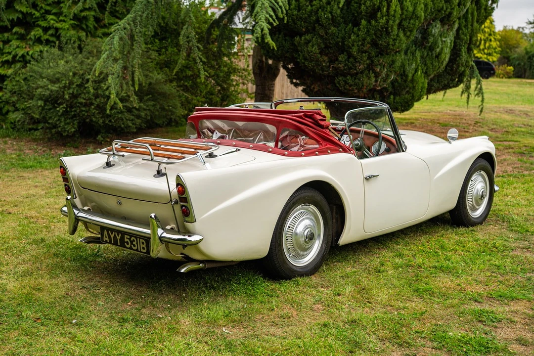 1964 Daimler SP250 - Image 6 of 30