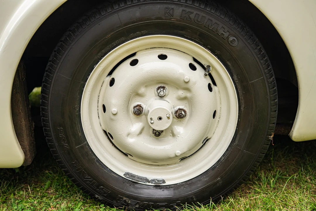 1964 Daimler SP250 - Image 26 of 30