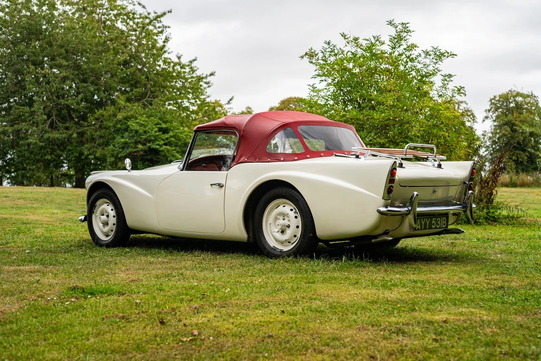 1964 Daimler SP250 - Image 12 of 30