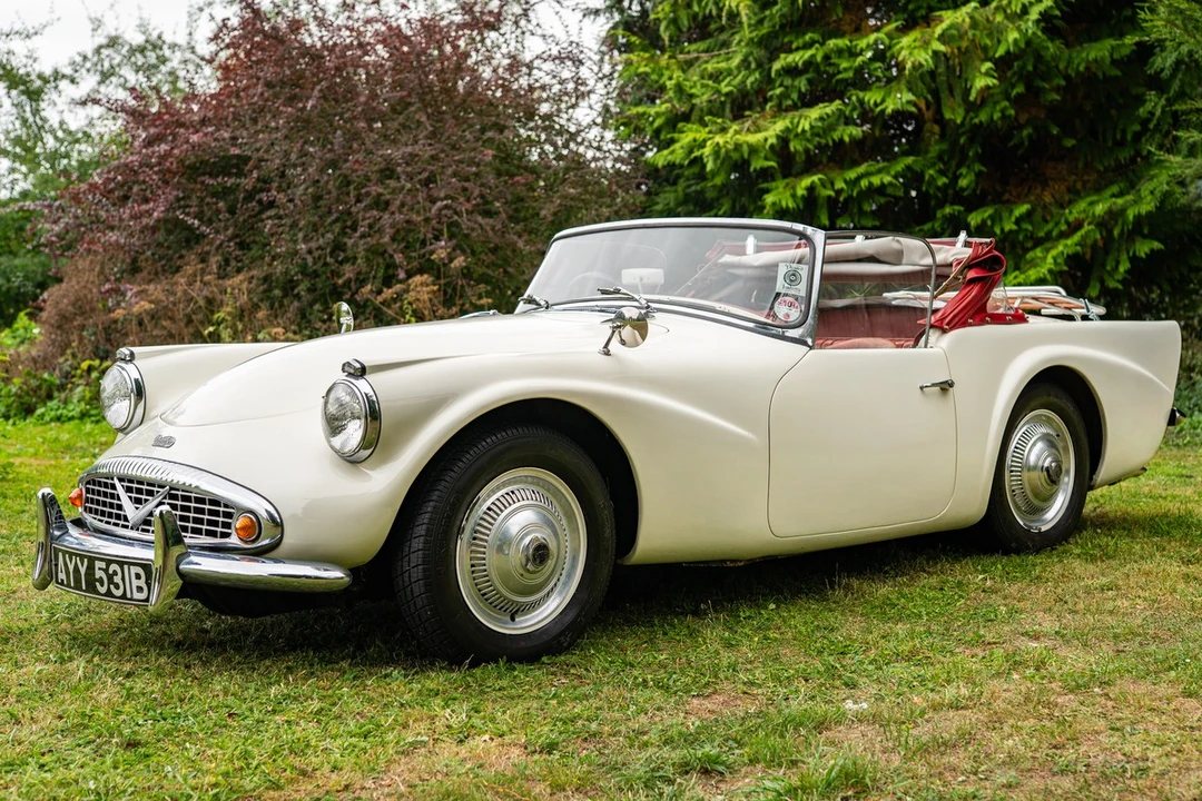 1964 Daimler SP250 - Image 2 of 30