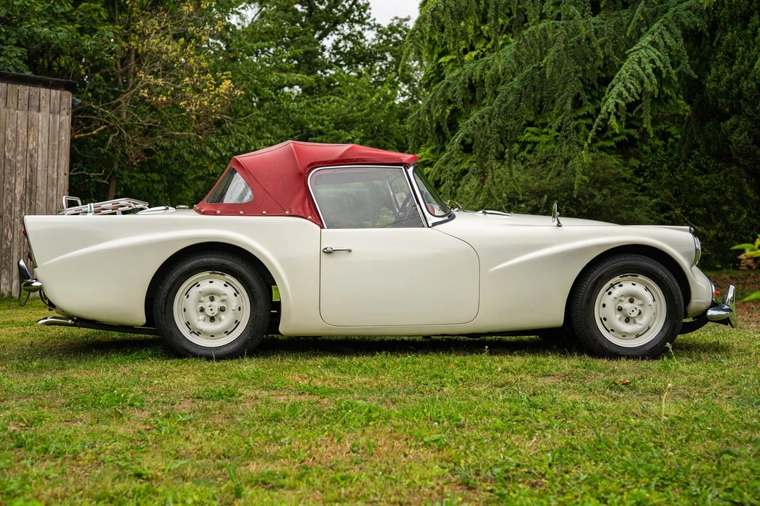 1964 Daimler SP250 - Image 15 of 30