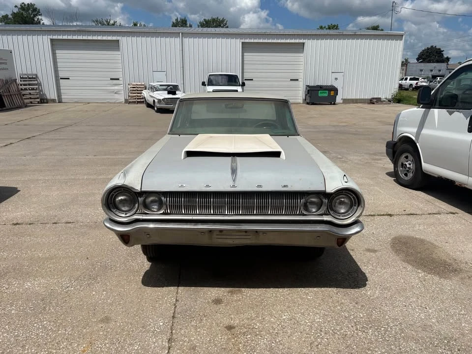 1964 Dodge 330 & 440 & 880 - Image 2 of 17