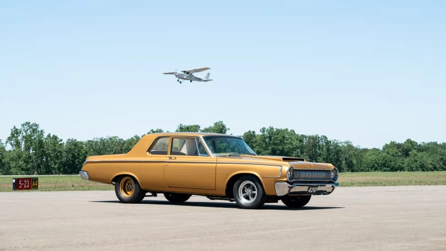 1964 Dodge 330 & 440 & 880 - Image 24 of 31