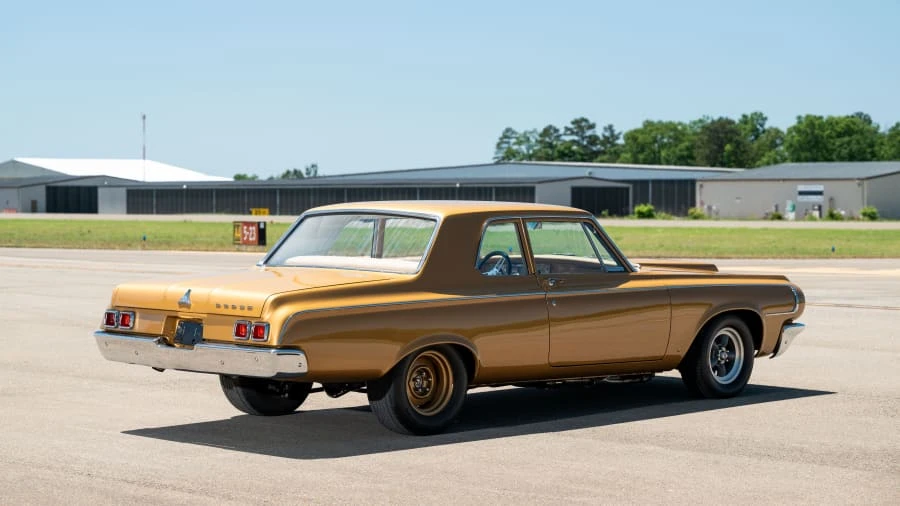 1964 Dodge 330 & 440 & 880 - Image 25 of 31
