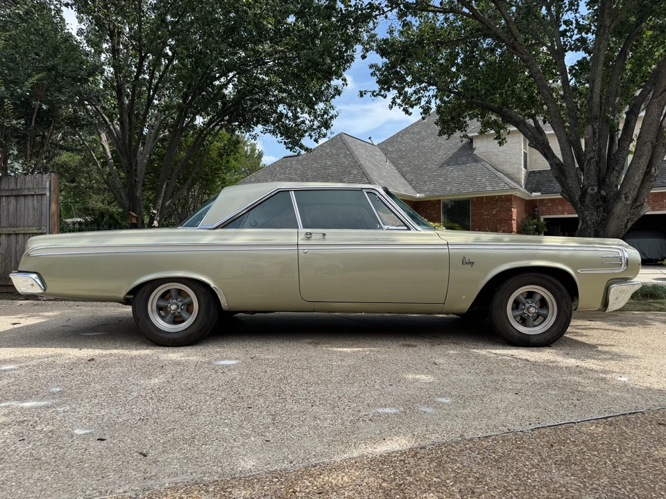 1964 Dodge 330 & 440 & 880 - Image 12 of 31