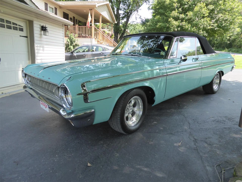 1964 Dodge 330 & 440 & 880 - Image 2 of 29