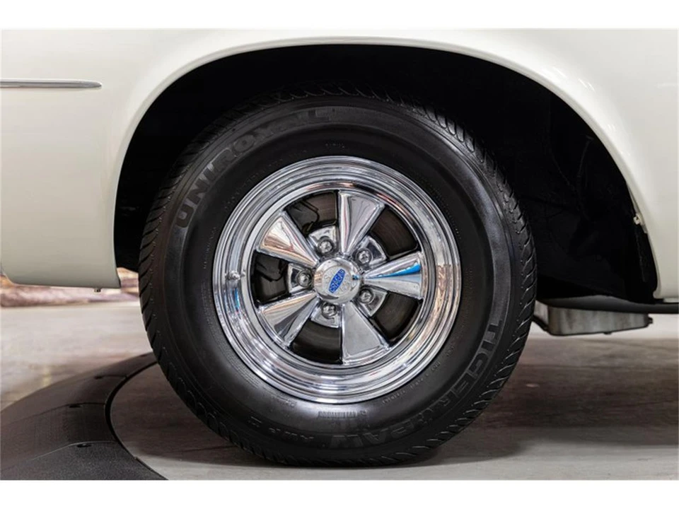1964 Dodge 330 & 440 & 880 - Image 9 of 31