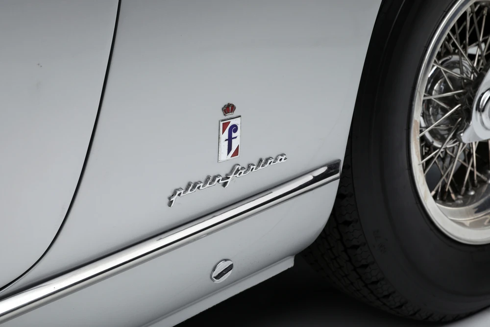 1965 Ferrari 330 GT 2+2 - Image 7 of 8