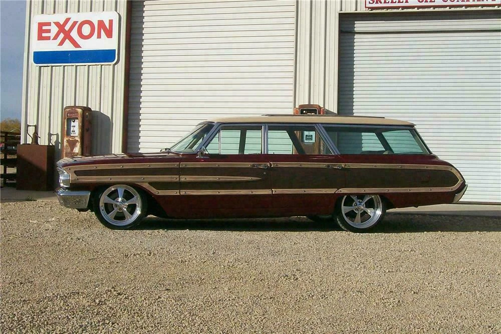 1964 Ford Country Squire - Image 2 of 4