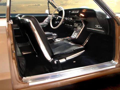1964 Ford Thunderbird 4th Gen - Image 4 of 5