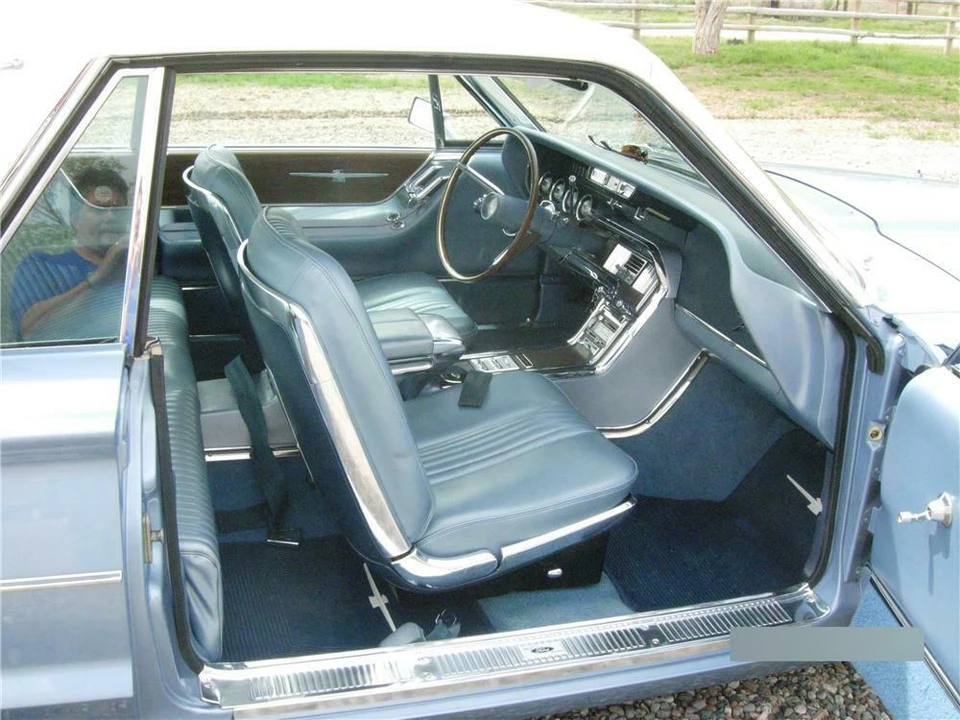 1964 Ford Thunderbird 4th Gen - Image 4 of 5