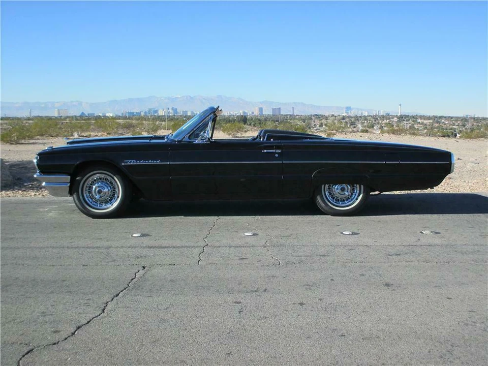 1964 Ford Thunderbird 4th Gen - Image 4 of 5
