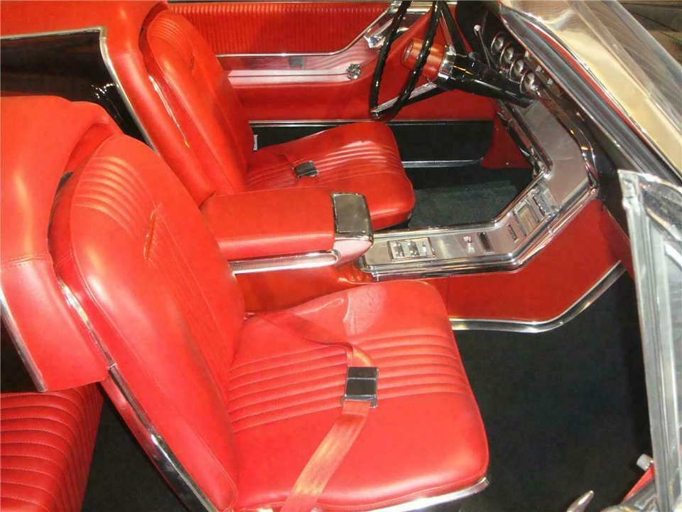 1964 Ford Thunderbird 4th Gen - Image 4 of 5