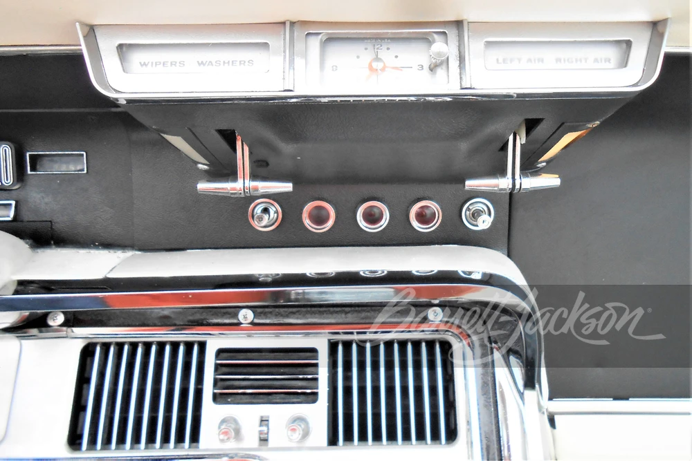 1964 Ford Thunderbird 4th Gen - Image 12 of 31