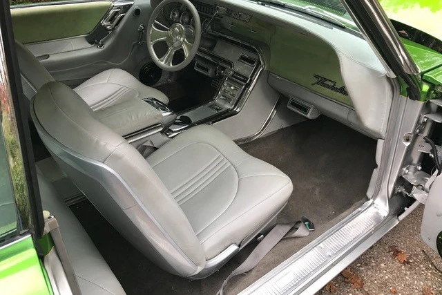 1964 Ford Thunderbird 4th Gen - Image 4 of 5